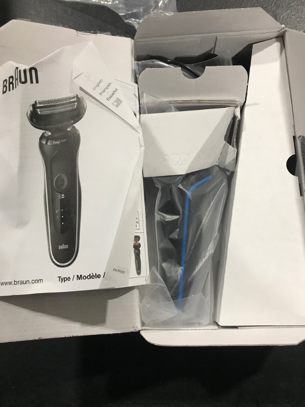 Photo 2 of Braun Electric Razor for Men, Series 5 5018s Electric Foil Shaver with Precision Beard Trimmer, Rechargeable, Wet & Dry with EasyClean