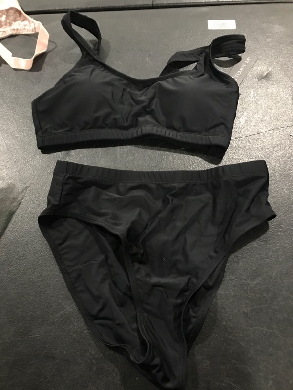 Photo 1 of BLACK TWO PIECE M