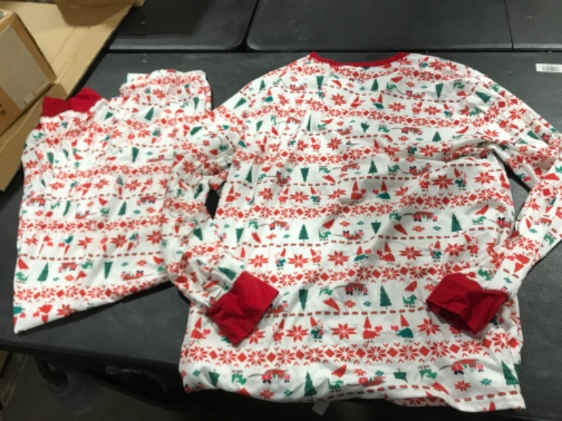 Photo 2 of DADS ONLY christmas pajama set size xl 