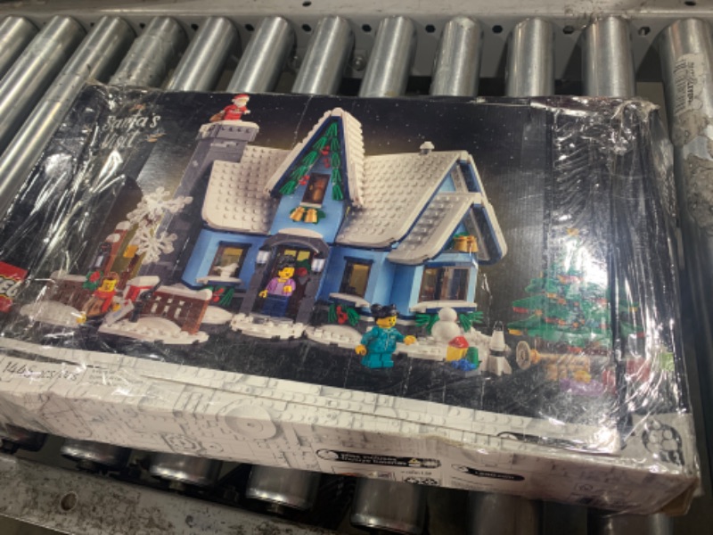 Photo 4 of LEGO Icons Santa’s Visit 10293 Building Set for Adults (1445 Pieces) FrustrationFree Packaging