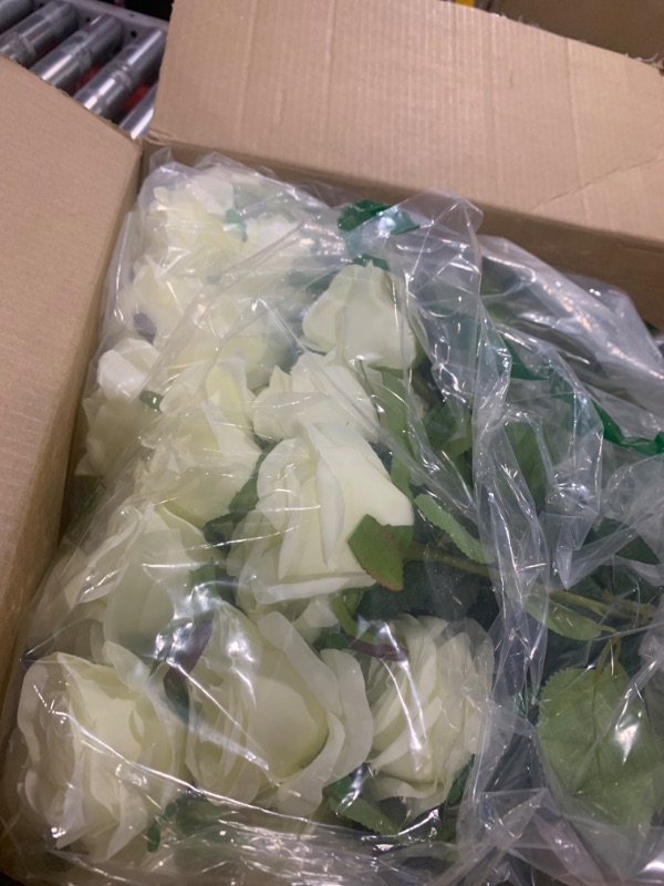 Photo 3 of 50 Pcs Artificial Rose Flower Realistic Silk Roses with Stem Bouquet of Flowers Plastic Flowers Real Looking Fake Roses for Home Wedding Centerpieces Party Decorations (White)