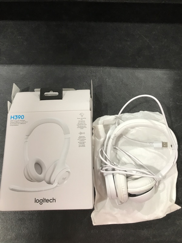 Photo 1 of Logitech H390 Wired Headset for PC/Laptop, Stereo Headphones with Noise Cancelling Microphone, USB-A, in-Line Controls, Works with Chromebook - Rose