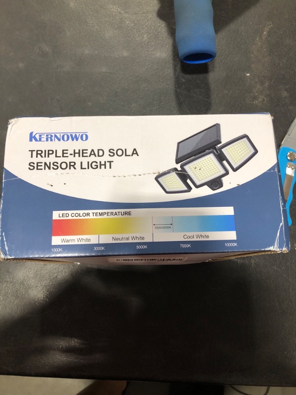 Photo 1 of 
-triple head sola sensor light 