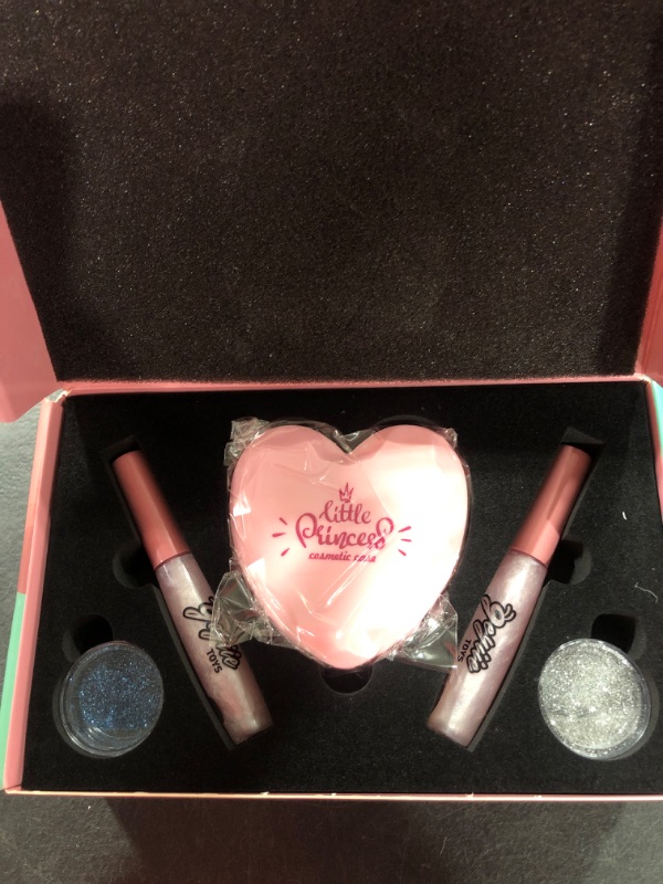 Photo 1 of Geyiie Makeup Set,Girls Makeup Kit Toy with Comb, Lipstick,Lip Egg,Nail Polish,Blush Deluxe 14Pcs Pretend Makeup Kit for Girls Halloween Christmas Birthday Gift First Edition