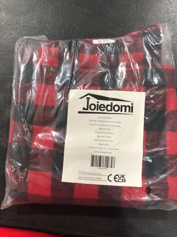 Photo 2 of 36" Buffalo Plaid Christmas Tree Skirt - Red and Black Buffalo Checked Tree Skirts Mat for Xmas New Years Eve Holiday Party Outdoor Decoration 36 inch