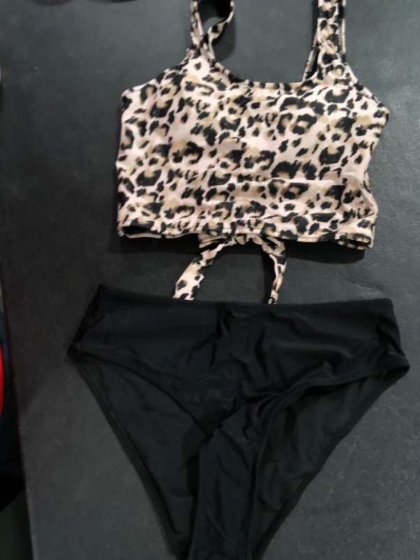 Photo 2 of Beachsissi Women's Medium Leopard Two Pieces Tie and Cutout Back Tankini Set Leopard 