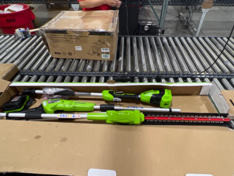 Photo 1 of Amazon.com: Greenworks 40V 8" Cordless Polesaw, 2.0Ah Battery and Charger Included : Everything Else