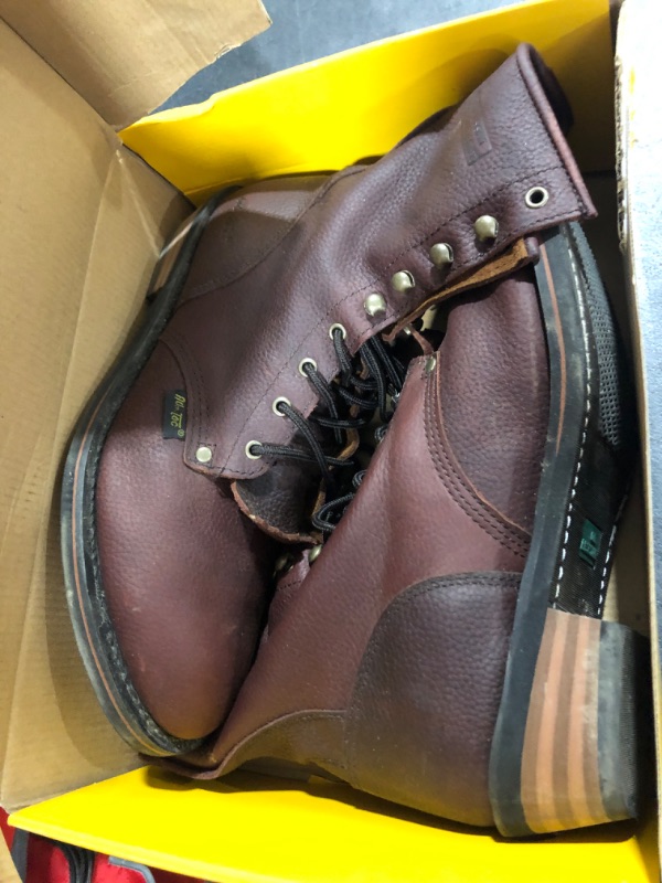 Photo 2 of Mens (13W) Boots 