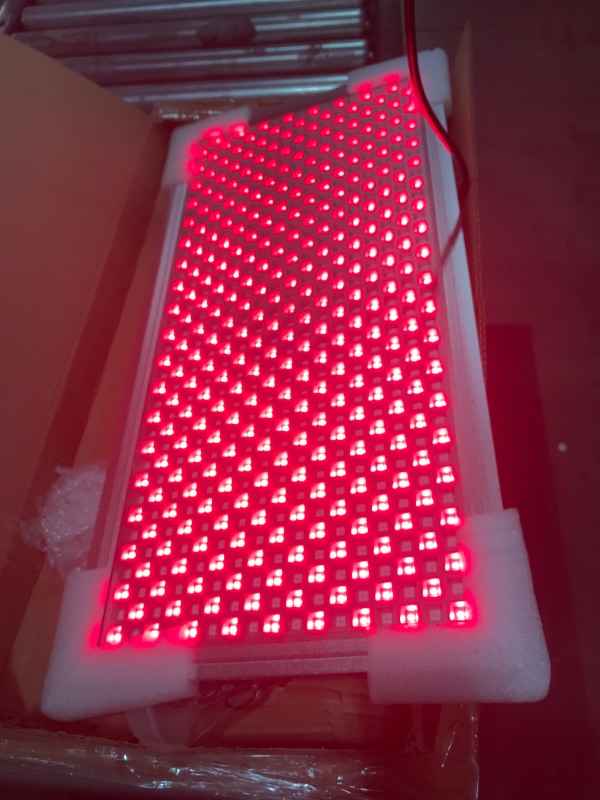 Photo 2 of Allisable Red Light Therapy Panel, Deep Red 660nm and Near Infrared 850nm Light Combo(646 LEDs)