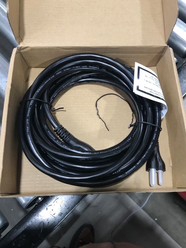 Photo 1 of Amazon Basics 20-Foot Extension Cord - 13 Amps, 125V, Black Black 20-Foot Single Extension Cord