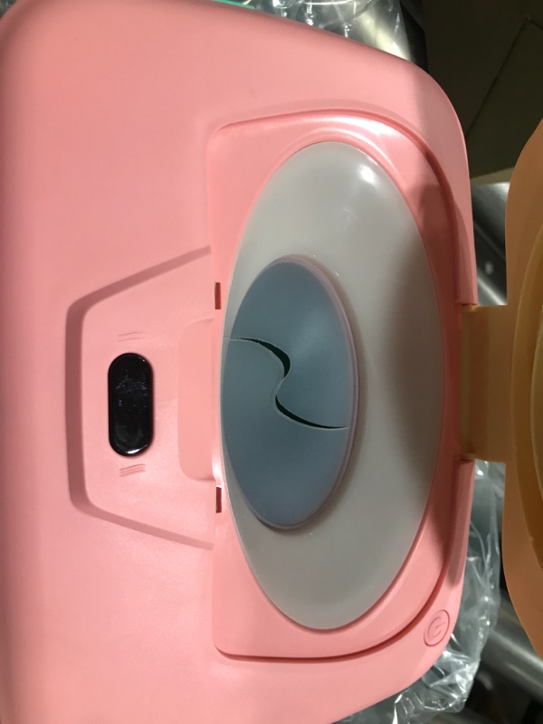 Photo 3 of GOGO PURE Baby Wet Wipe Warmer, Dispenser, Holder and Case - with Easy Press On/Off Switch, Only Available at Amazon
