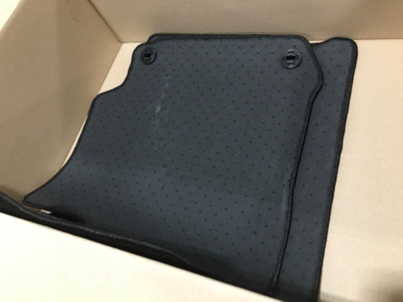 Photo 1 of 4 PCS BLACK CARPET FLOOR MATS, UNKNOWN MAKE/MODEL FITMENT