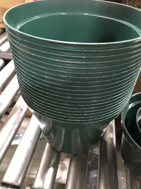 Photo 1 of 10 inches Nursery Pot Plant Grow Sturdy Flower pots in Bulk Price 20 Pack 10"