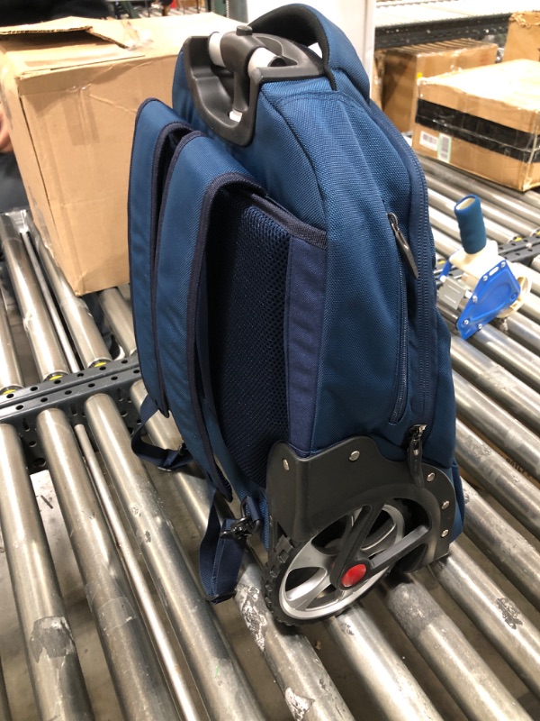 Photo 2 of 24" Backpack Spinner