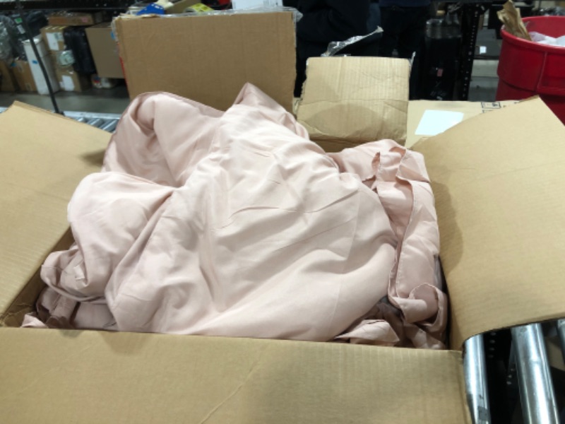 Photo 2 of YOZEN Blush Pink Double Ruffle Comforter Set Queen Size (90x90 Inch), 3 Pcs Farmhouse Vintage Comforter Set (1 Ruffled Comforter and 2 Pillowcase), Rustic All Season Down Alternative Bedding Set Blush Pink Queen (90"x90")