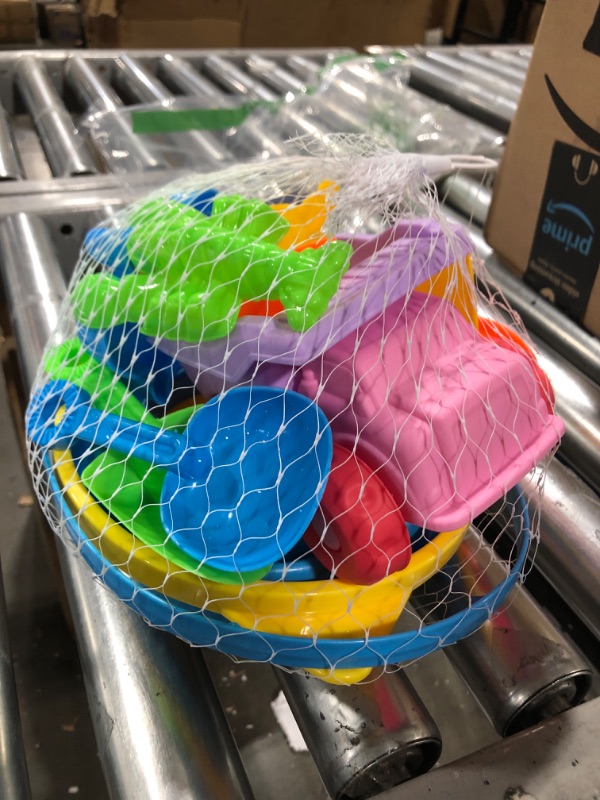 Photo 1 of AMOR Beach Toys Set, Foldable Beach Bucket Collapsible Seach Toys with Truck Sand Molds Beach Pails for Toddlers Indoor Outdoor