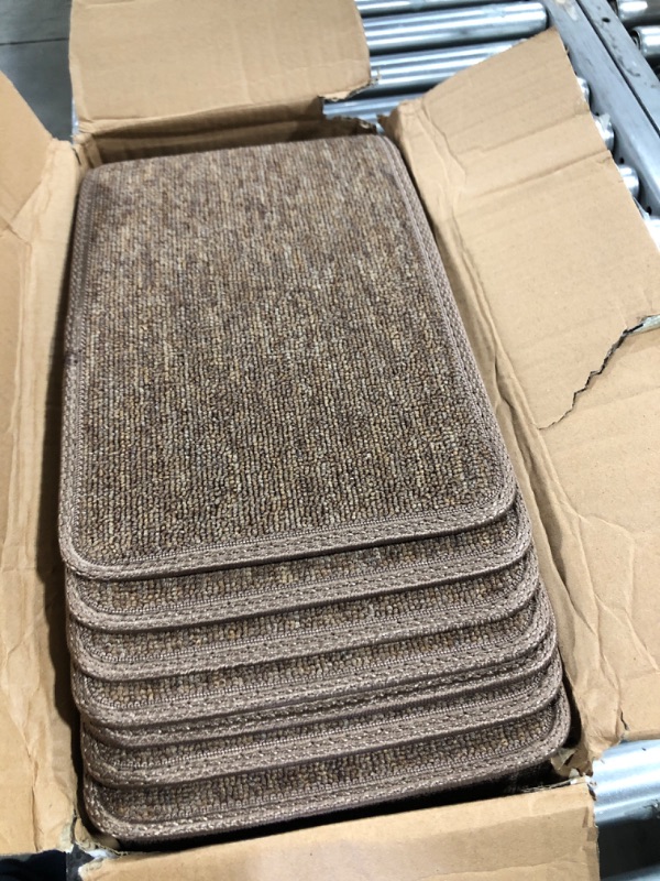 Photo 2 of 30  x 8.5rugs brown 15 count
