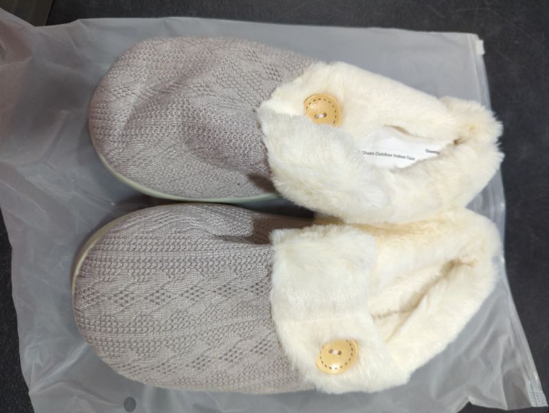 Photo 2 of Vonluxe Women's Fuzzy House Slippers Comfy Memory Foam Bedroom Slippers Warm Slip On Light Shoes Outdoor Indoor Faux Fur Lined 5-6 Grey