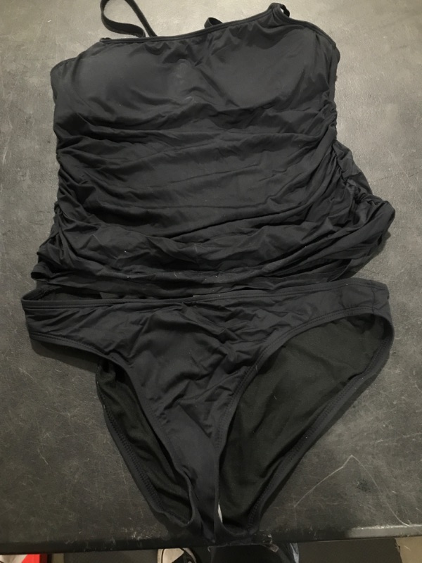 Photo 2 of  Large Black AMAVI Women's Standard Over The Shoulder Underwire Tankini Top and Hipster Bikini Bottom Swimsuit Set