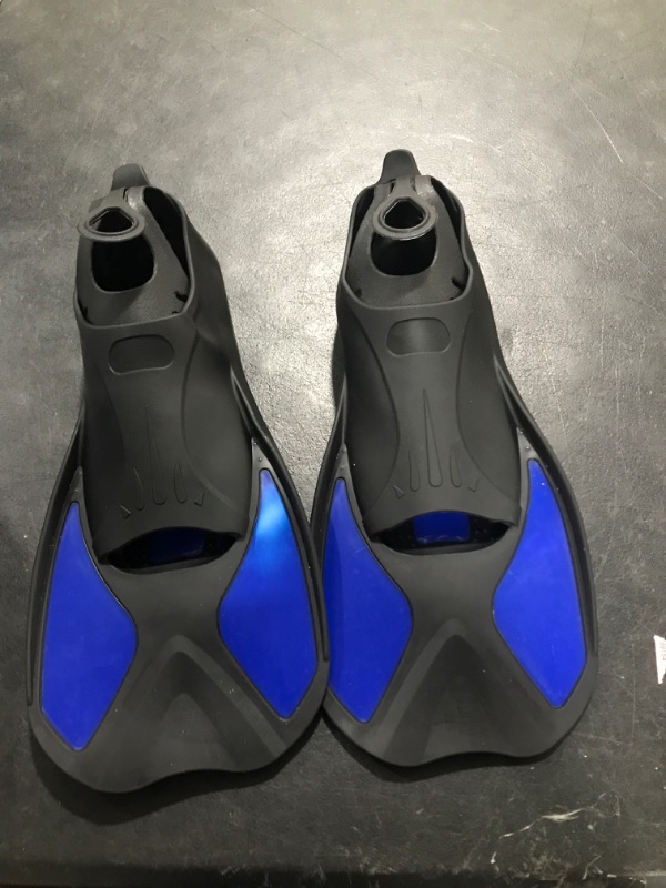 Photo 2 of  blue X-Small-Smart Short Blade Swim Fins Flippers for Training Swimming Diving and Snorkeling