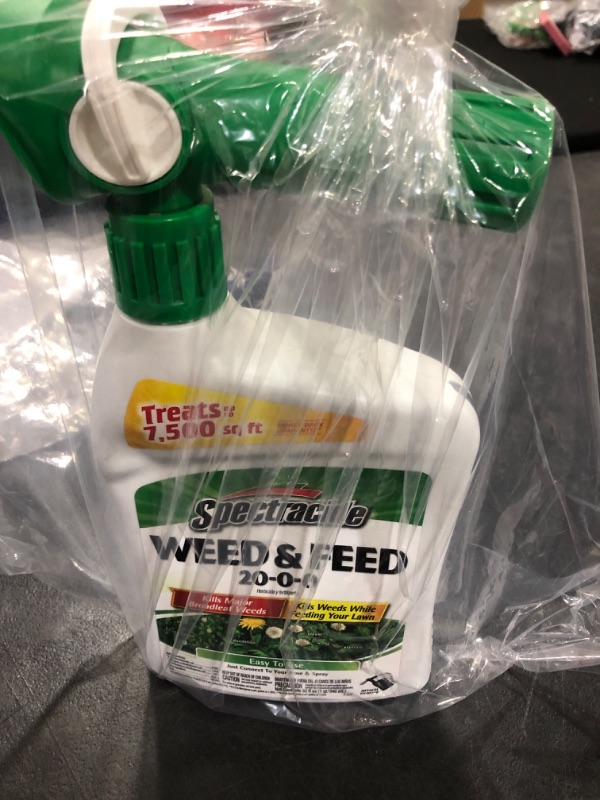 Photo 2 of 32 fl oz Ready-to-Spray Weed &#38; Feed - Spectracide