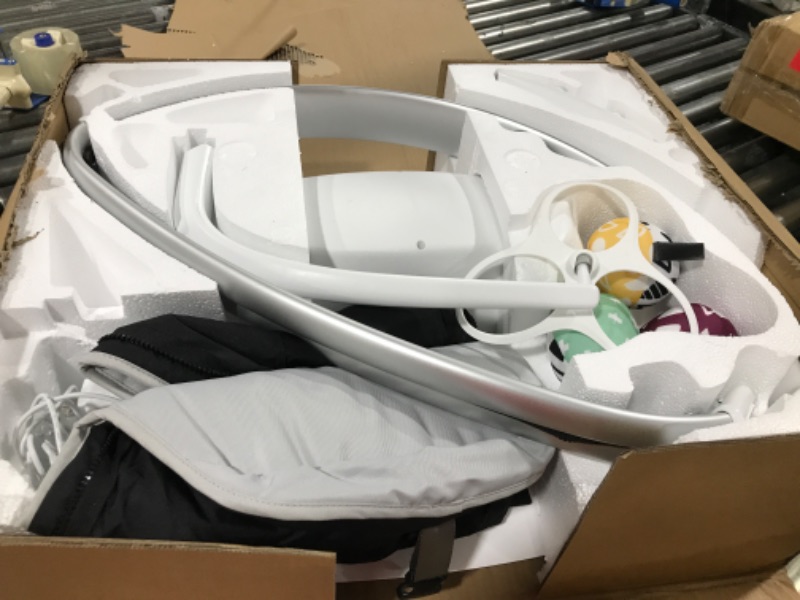 Photo 2 of 4moms mamaRoo Multi-Motion Baby Swing Smart Connectivity - Gray