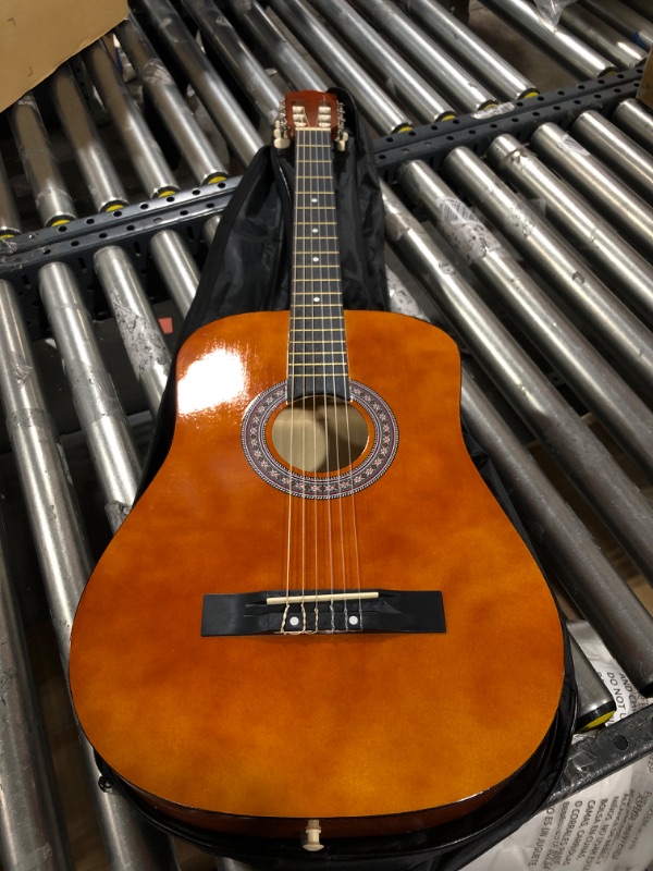 Photo 1 of Acoustic Guitar 