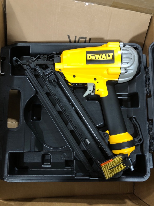 Photo 3 of 15-Gauge Pneumatic 1 in. - 2-1/2 in. Nailer