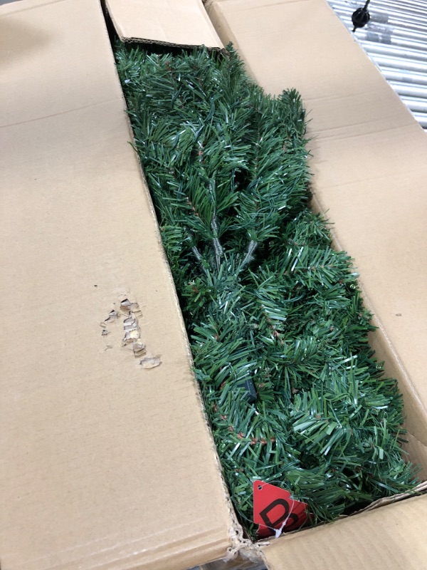 Photo 1 of  5FT Pre-Lit Artificial Christmas Tree Auto-Spread
