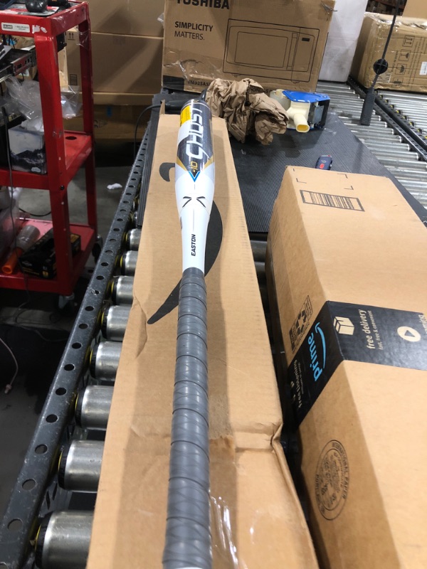 Photo 1 of Easton 2022 GHOST -11 | -10 | -9 | -8 | Fastpitch Softball Bat, Approved for All Fields -10 33" / 23 oz.