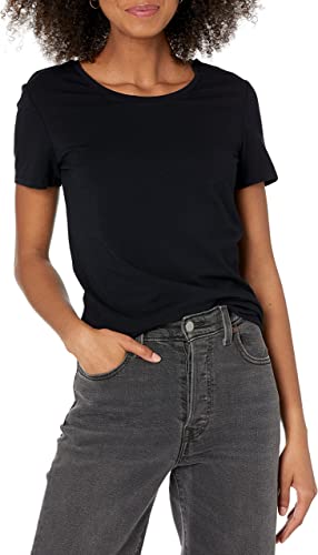 Photo 1 of Amazon Essentials Women's Classic-Fit Short-Sleeve Crewneck T-Shirt size xl