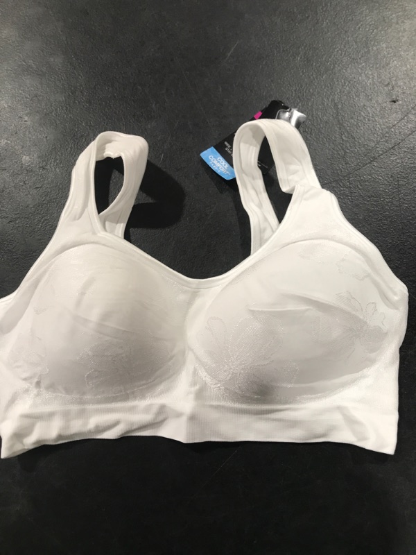 Photo 2 of Bali Women's Comfort Revolution Full-Coverage Wireless, Foam Wirefree T-Shirt Bra, Df3488 Large White Tropic