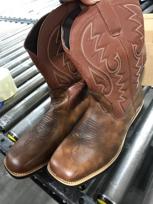 Photo 2 of DRRHINO Cowboy Boots For Men Lightweight Durable Western Country Boots Modern Traditional Embroidered Boots SIZE  EUR 44