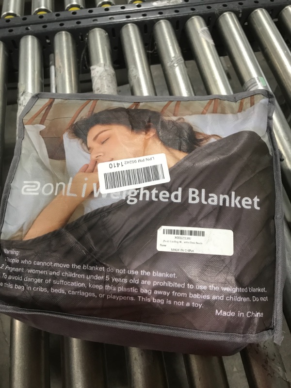 Photo 2 of ZonLi Bundle Weighed Blanket (48"X72", 15lbs, 100% Cotton, Grey) 