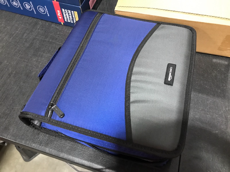 Photo 1 of Amazon Basics 3-Ring Binder with Zipper - O-Ring, 3 Inch, Blue Blue O Ring Binder