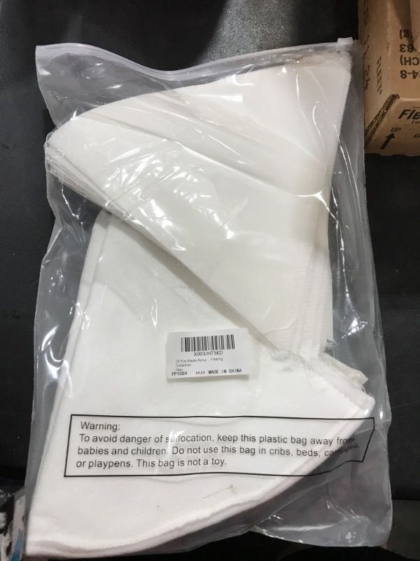 Photo 1 of 28 Pcs Maple Syrup Filter Set Includes 4 Pcs 1 Quart Heavy Duty Boiling Filter 24 Pcs 9 x 9 Inch Maple Syrup Pre Filters Maple Syrup Supplies for Maple Syrup Filtering Collection
