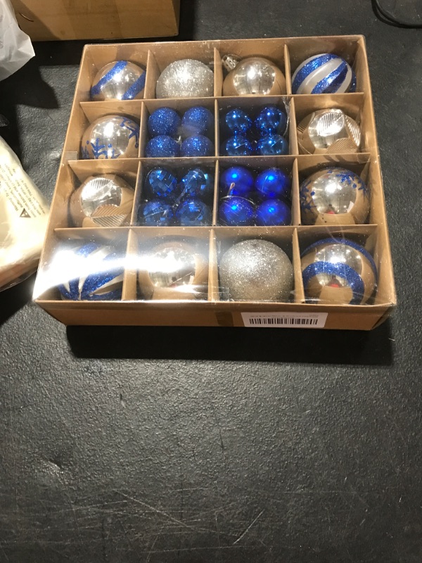 Photo 2 of 44Pcs Silver and Blue Christmas Ball Ornaments, Shatterproof Xmas Tree Hanging Decoration Balls Set, Assorted Christmas Balls Set for Decorate Christmas Trees/Wedding/Home Party/Holiday (Silver&Blue) 