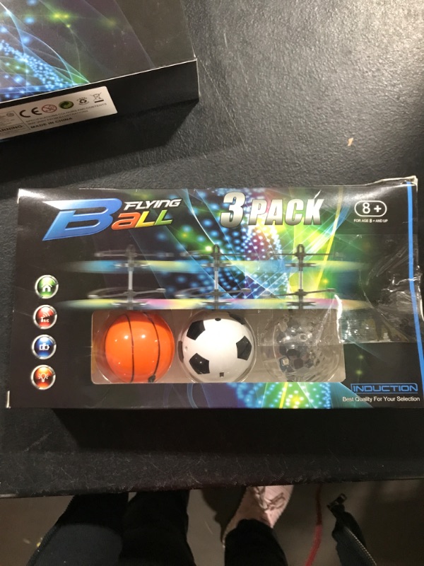Photo 1 of Flying ball 3 pack toy