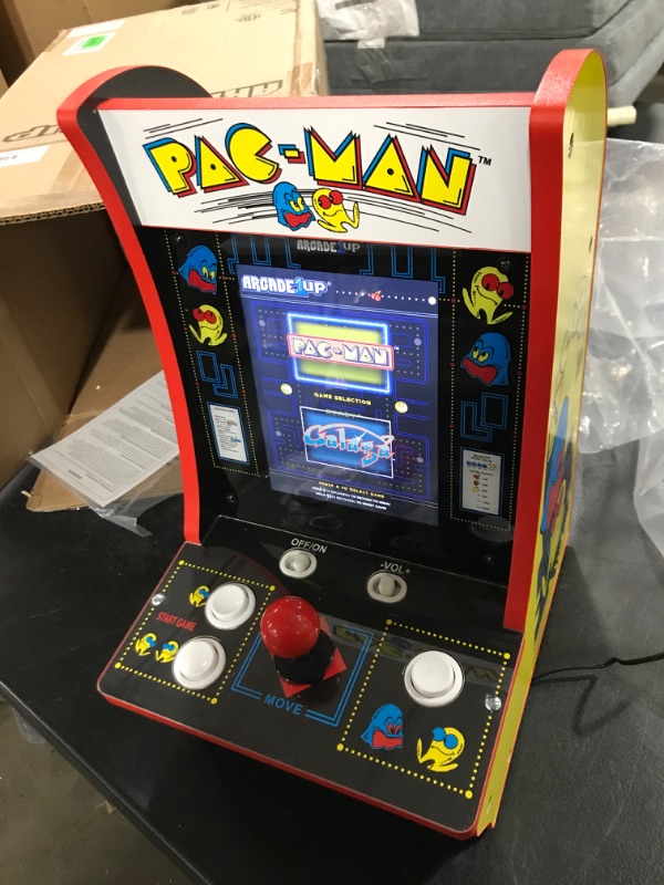 Photo 2 of ARCADE1UP Countercade18 (Pac-Man)