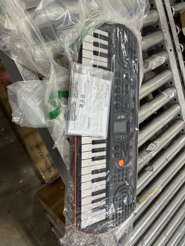 Photo 2 of Casio SA-76 44-Key Mini Personal Keyboard
