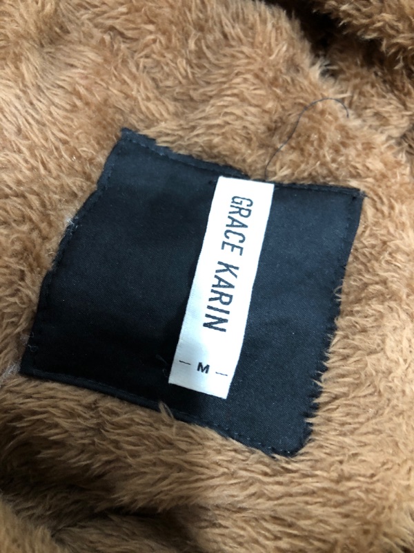 Photo 1 of  GRACE KARIN Women's Winter Coats Removable Hood Parkas Jacket Windproof Waterproof Faux Fur Jackets with Pockets, BLACK, SIZE M