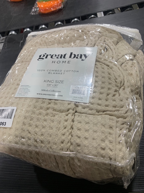 Photo 1 of 100% Cotton Waffle Weave Blanket. Lightweight and Soft, Perfect for Layering. Mikala Collection.(King, Oatmeal) King Oatmeal