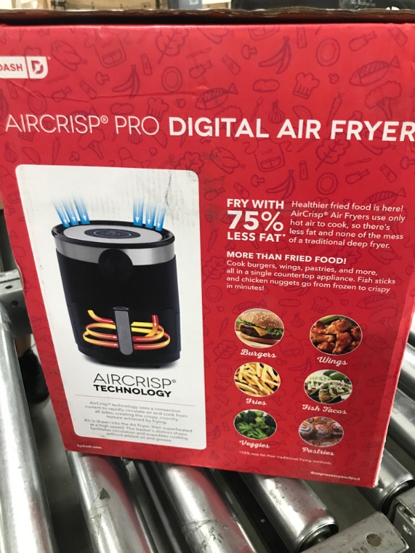 Photo 3 of Dash DMAF360GBBK02 Aircrisp® Pro Digital Air Fryer + Oven Cooker with Digital Display + 8 Presets, Temperature Control, Non Stick Fry Basket, Recipe Guide + Auto Shut Off Feature, 3qt, Black