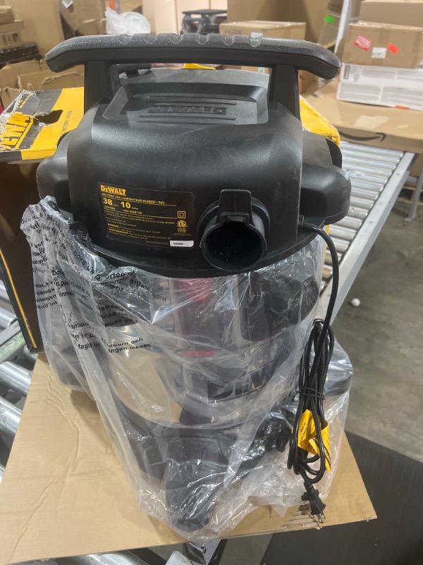 Photo 5 of DEWALT 10 gallon Stainless Steel Wet/Dry Vac