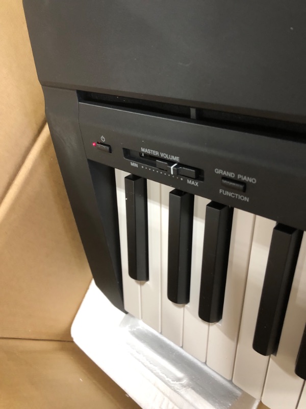 Photo 4 of YAMAHA P71 88-Key Weighted Action Digital Piano with Sustain Pedal and Power Supply P71 Black Digital Piano