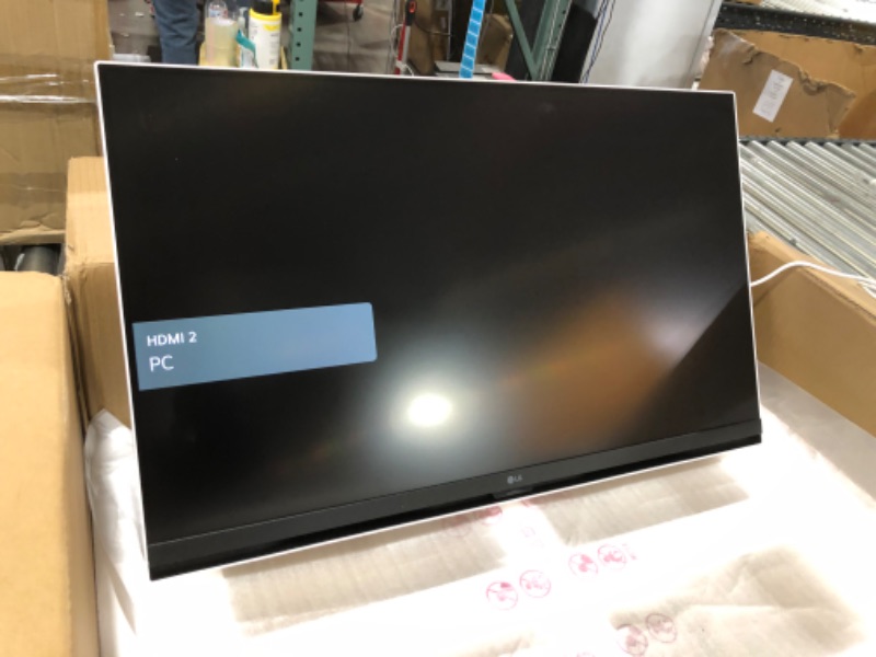 Photo 3 of LG 32'' 4K UHD Smart Monitor with webOS and Ergo Stand 32SQ780S-W