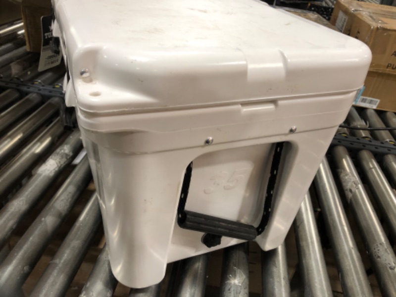 Photo 4 of  YETI Tundra 35 Cooler, WHITE