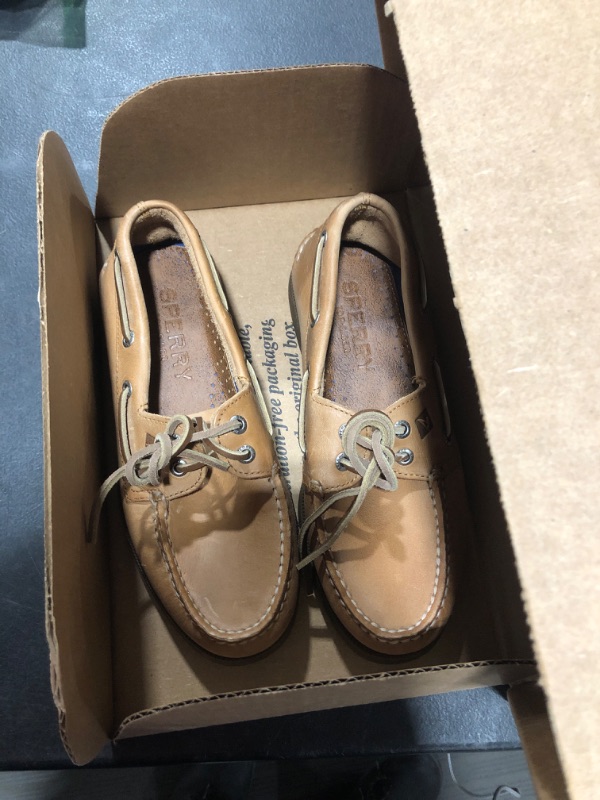 Photo 2 of Sperry Men's Authentic Original 2-Eye Boat Shoe 5.5 Sahara