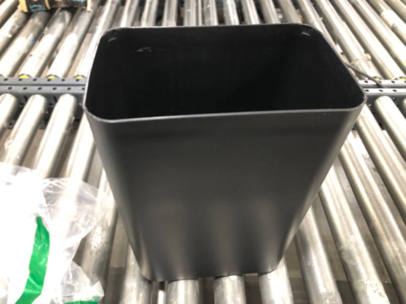 Photo 2 of ABuff Small Lidded Trash Can, 12 Liter/3 Gallon Small Black Plastic Trash Can Garbage Bin with Lid for Office, Bedroom, Bathroom 12L 12L_Black