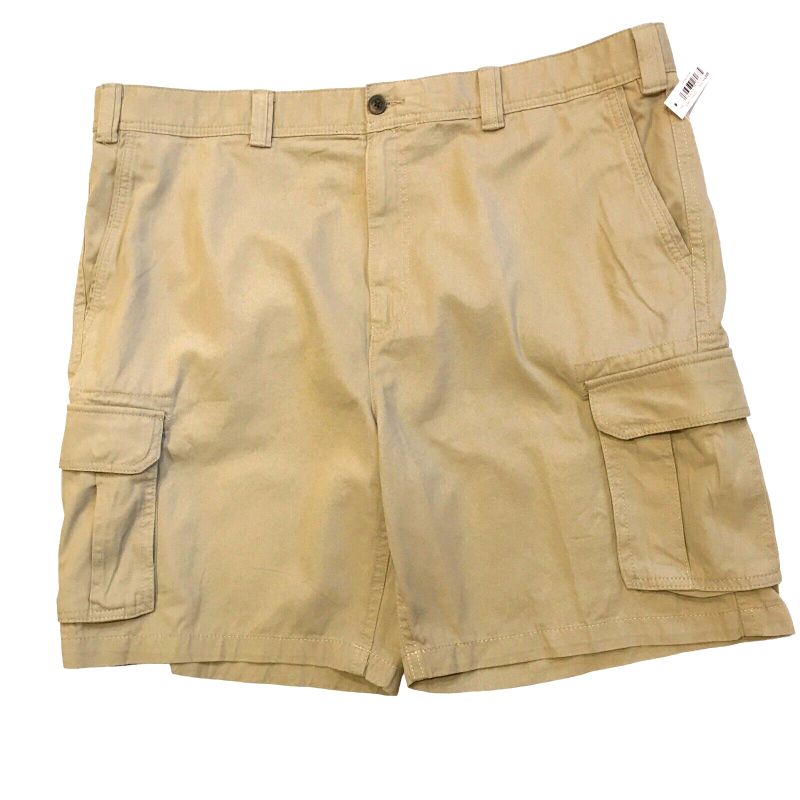 Photo 1 of AMAZON ESSENTIALS MENS KHAKI CARGO SHORTS, SIZE 44W